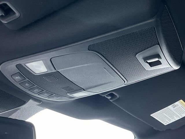 Used 2019 Black Ford XLT image 33