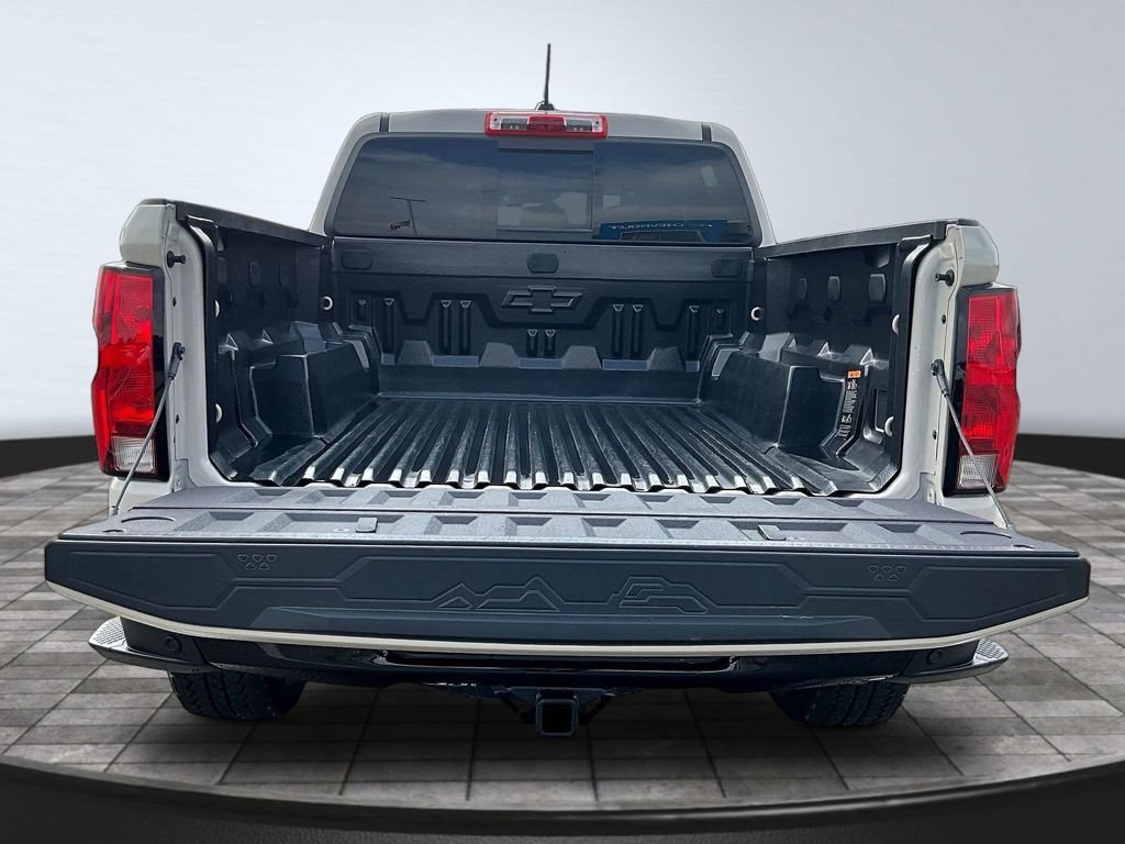 2026 Chevrolet Colorado Trail Boss - Photo 10