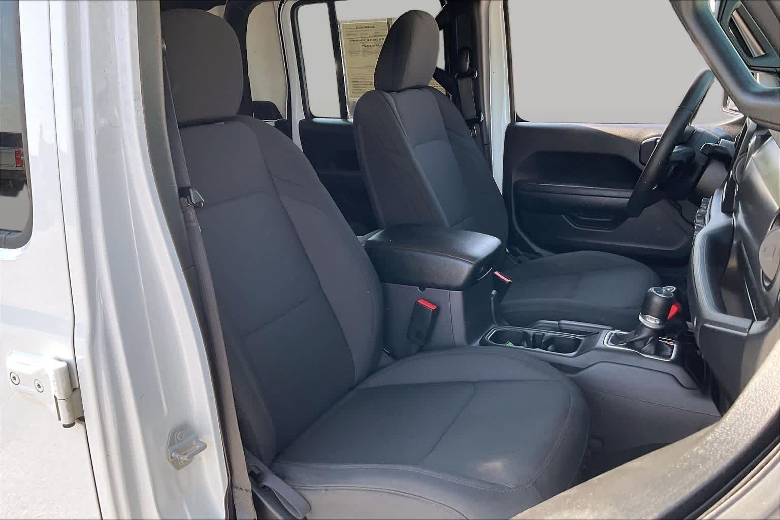 Used 2022 Bright White Clearcoat Jeep Willys image 9