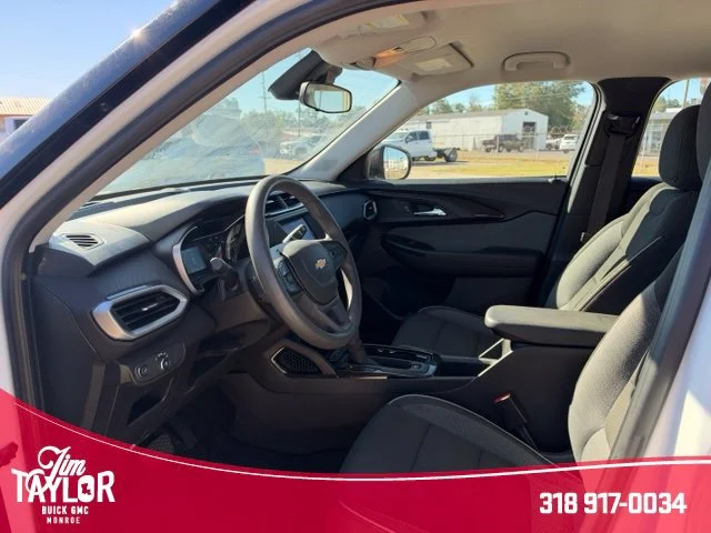 Used 2022 SUMMIT WHITE Chevrolet LS image 2