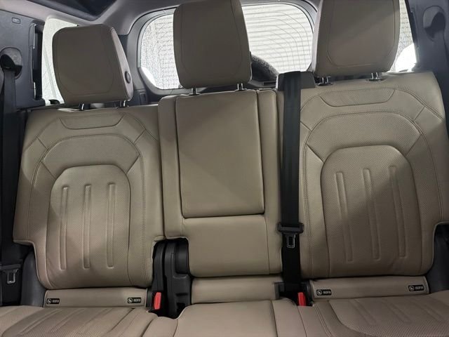 Used 2020 Fuji White Land Rover HSE image 14