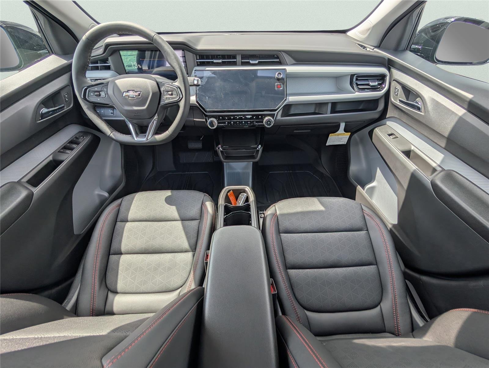 New 2027 Mosaic Black Metallic Chevrolet RS image 19