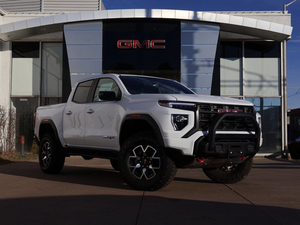 2026 GMC Canyon 4WD AT4X Crew Cab Short Box's photo