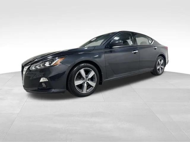 Used 2019 Blue Metallic Nissan 2.5 SV image 12