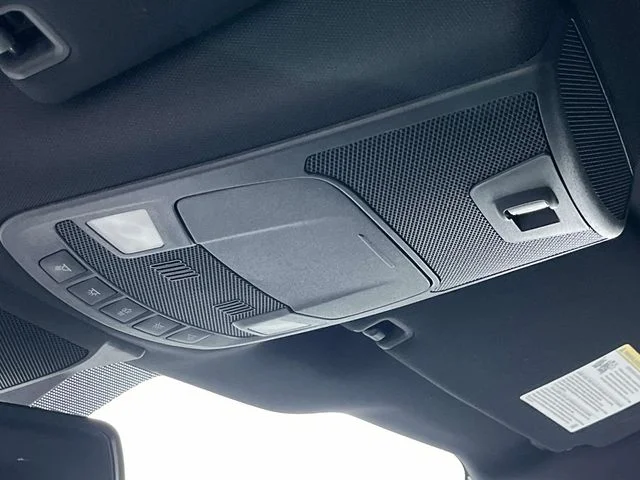 Used 2019 Black Ford XLT image 33