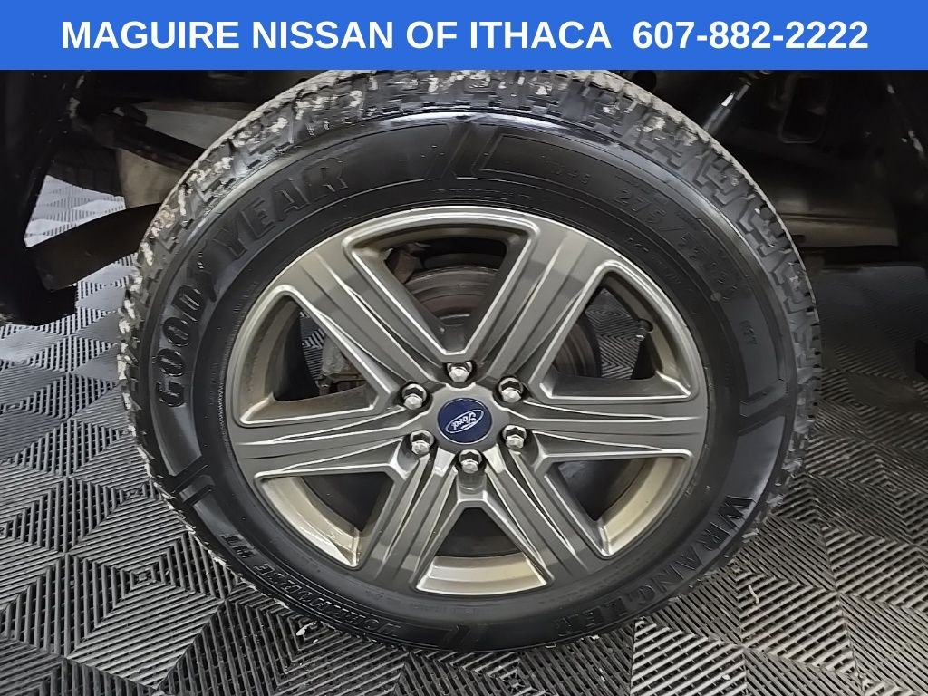 Used 2020 Black Ford XLT image 13