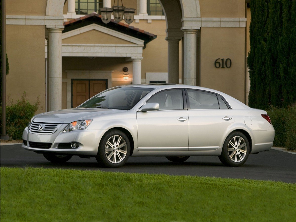 2008 Toyota Avalon's photo