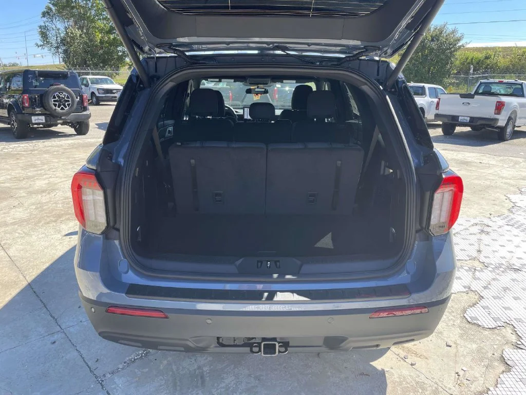 New 2027 Blue Ford Active image 10
