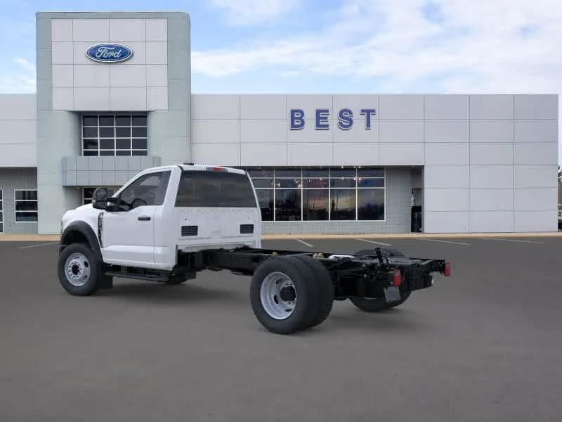 2025 Ford F-550 Super Duty Chassis Cab XL - Photo 26