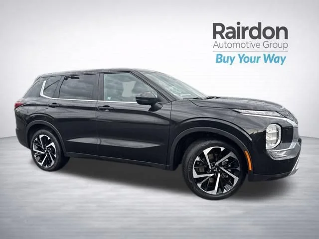 2024 Mitsubishi Outlander SE S-AWC's photo