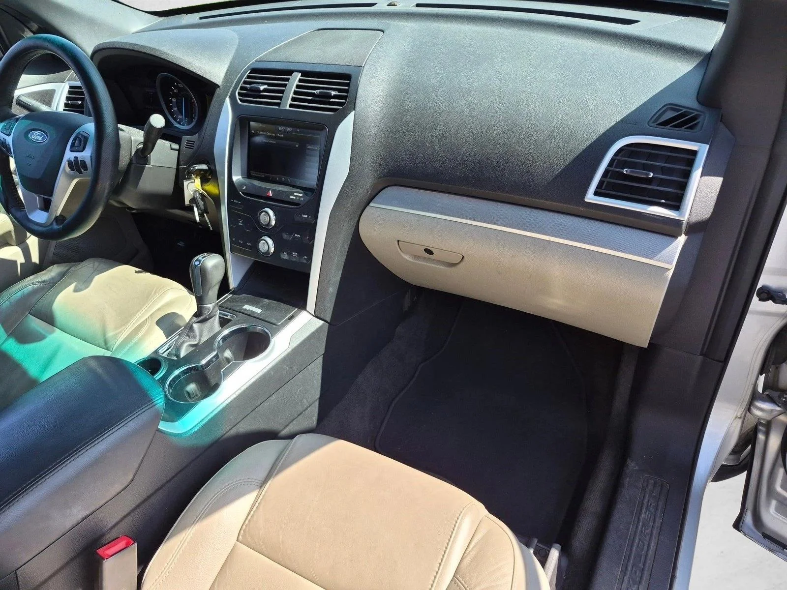 Used 2015 Ingot Silver Metallic Ford XLT image 18