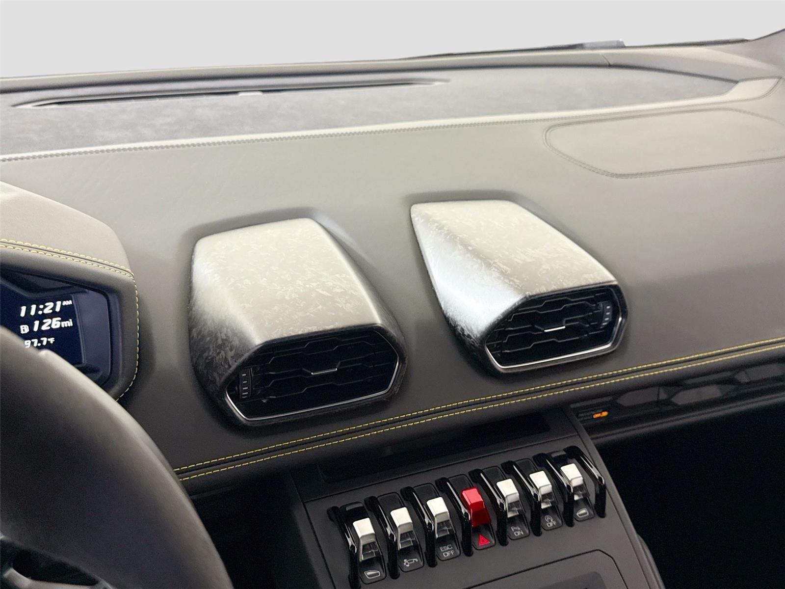 Used 2022 Bianco Canopus Lamborghini  image 20