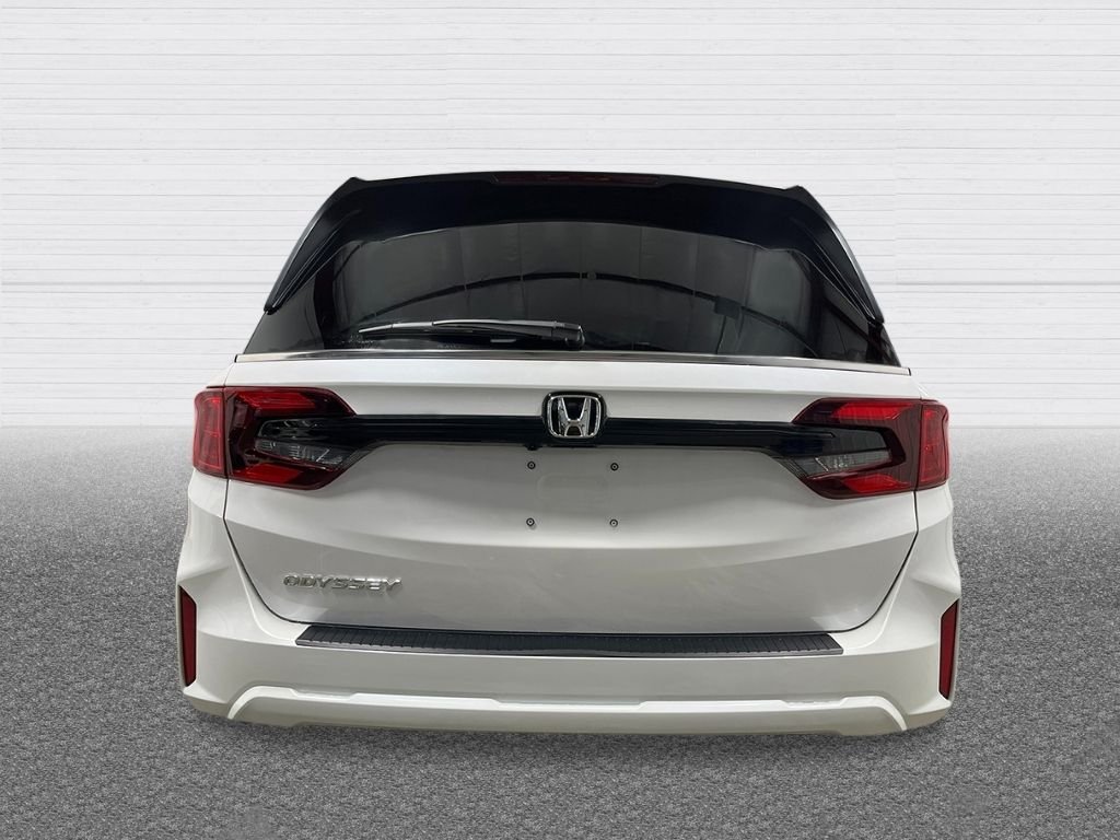 New 2026 Platinum White Pearl Honda EX-L image 4