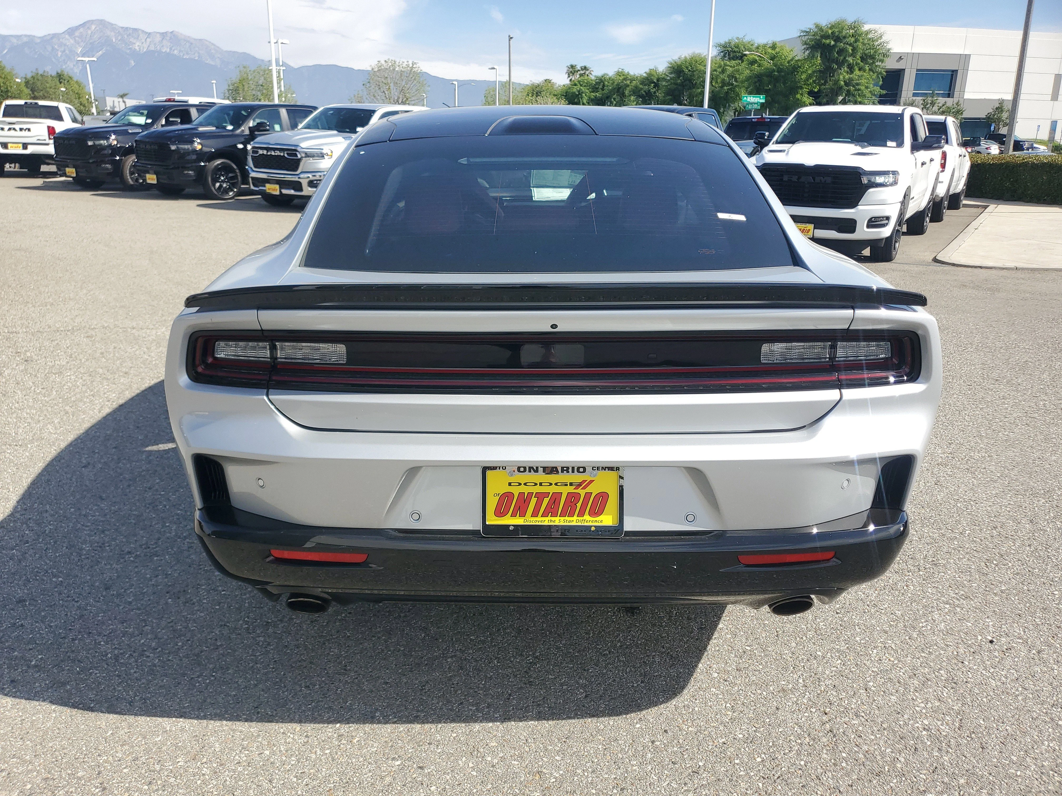 New 2026 Triple Nickel Exterior Paint Dodge R/T Scat Pack image 4