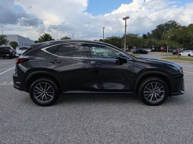 Used 2025 Black Lexus 350 Premium image 3
