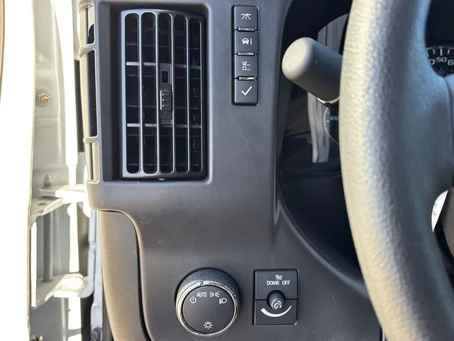 2025 GMC Savana Cargo Work Van - Photo 70