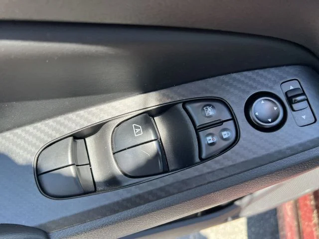 Used 2024 Red Nissan 2.5 SV image 31