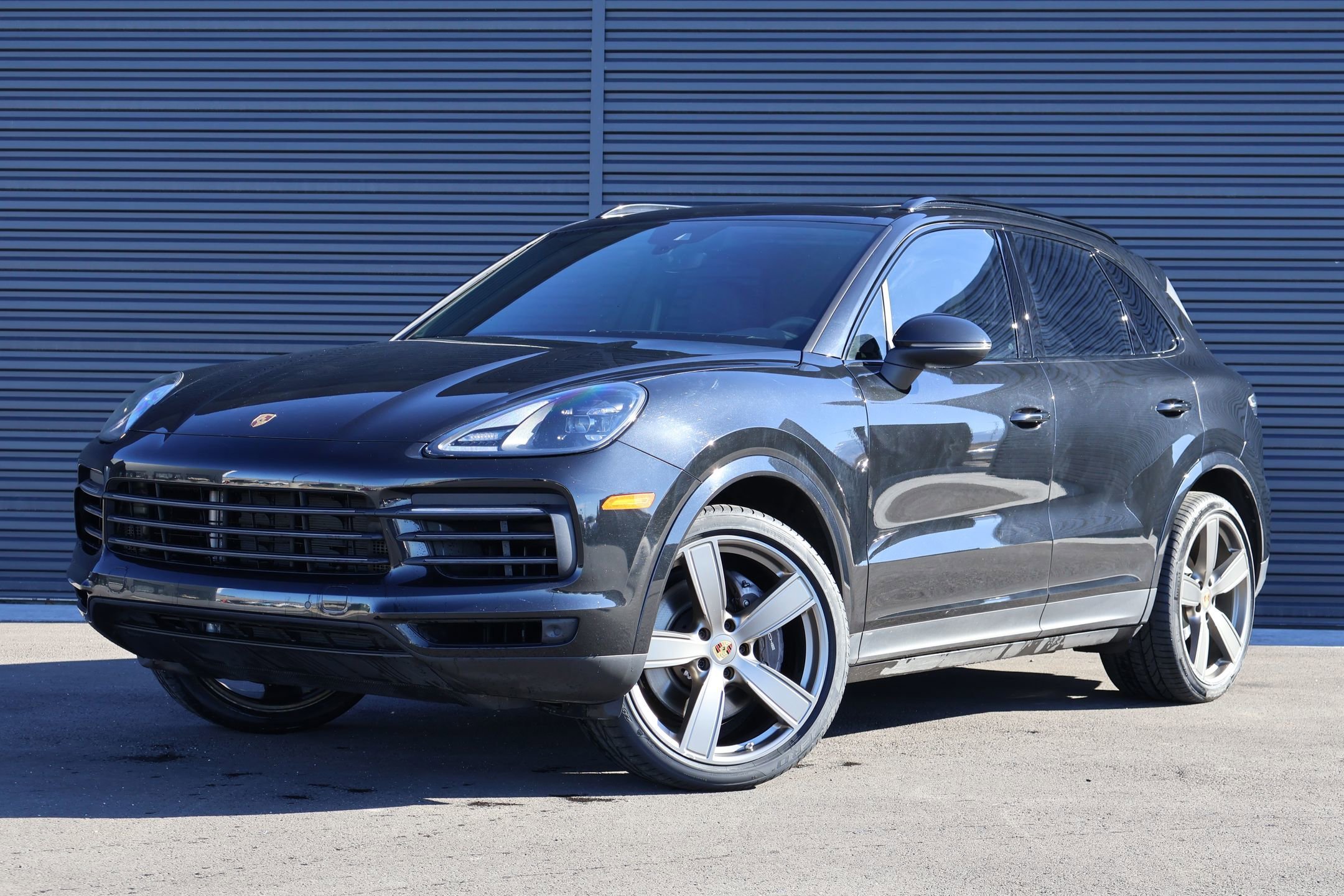 2023 Porsche Cayenne Base