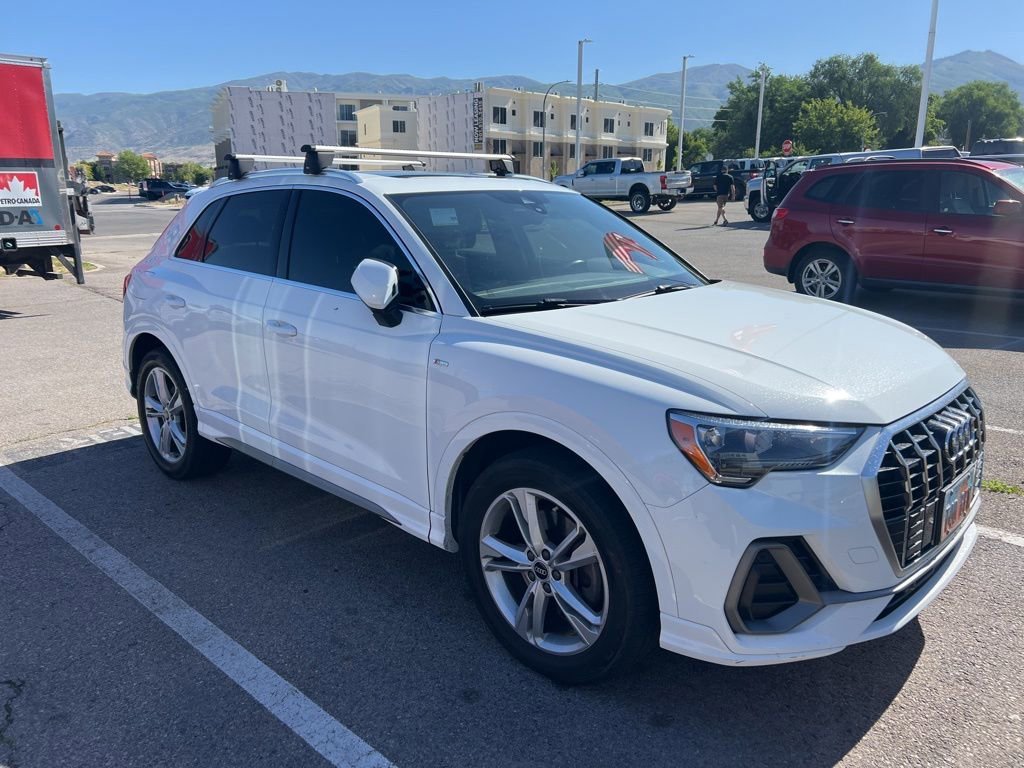 Used 2021 Ibis White Audi Premium image 2