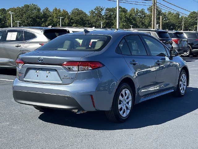 Used 2023  Toyota LE image 8