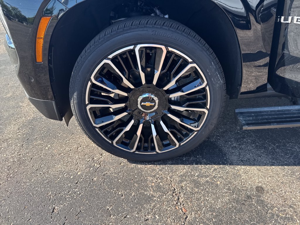 2026 Chevrolet Suburban High Country - Photo 26