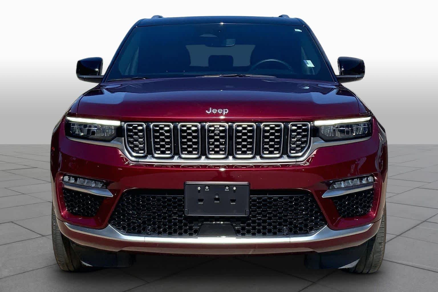 Used 2022 Velvet Red Pearlcoat Jeep Summit image 3