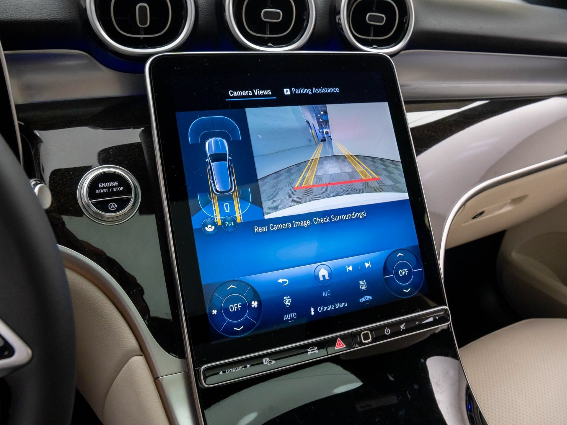 New 2026 Polar White Mercedes-Benz GLC 300 image 59