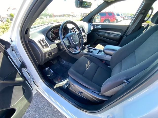 Used 2020 White Dodge SXT Plus image 37
