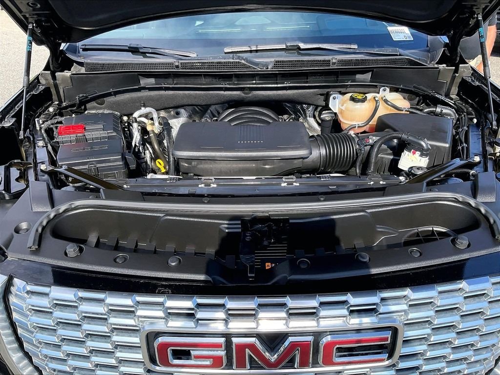 Used 2023 Black GMC Denali image 30