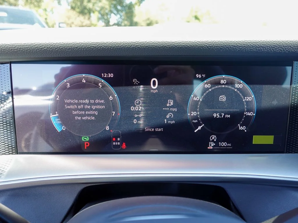 New 2026  Volkswagen SE R-Line Black image 15