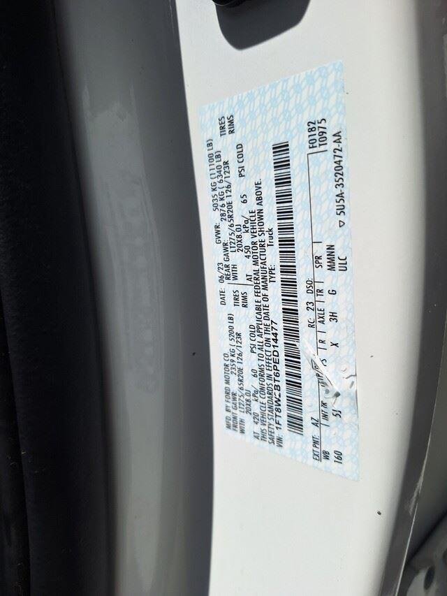 Used 2023 Star White Metallic Tri-Coat Ford LARIAT image 36