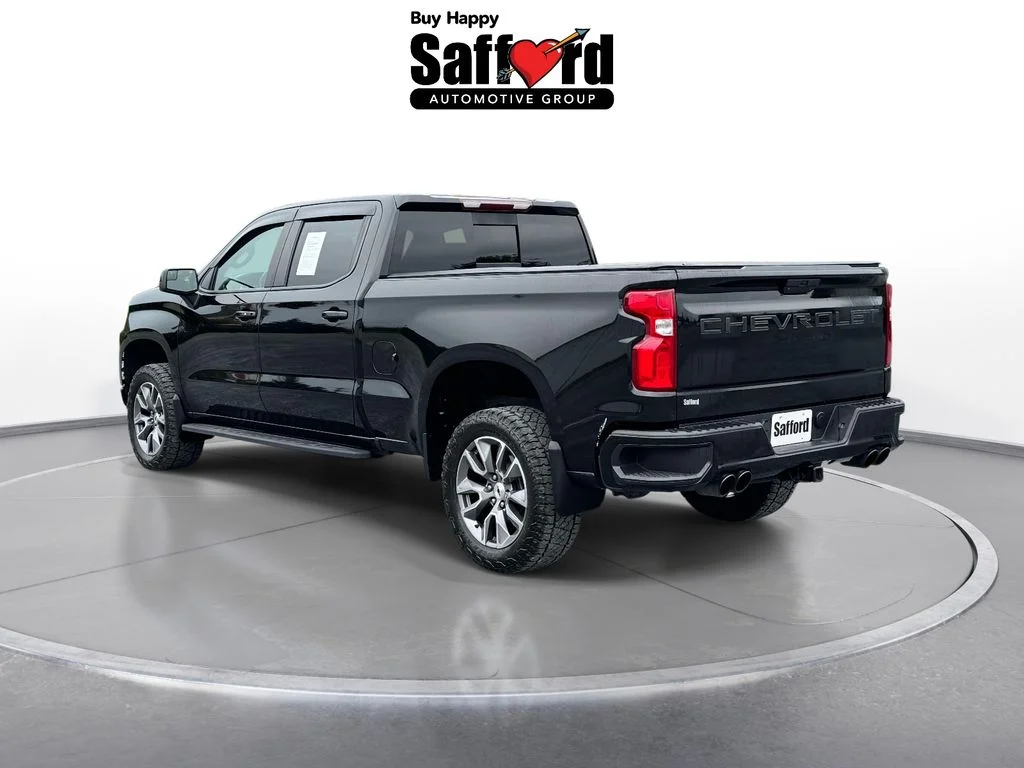 Used 2022 Black Chevrolet RST image 5