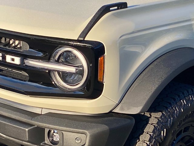 New 2026 Beige Ford Outer Banks image 4