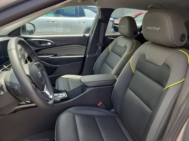 2025 Chevrolet Trax Activ - Photo 18