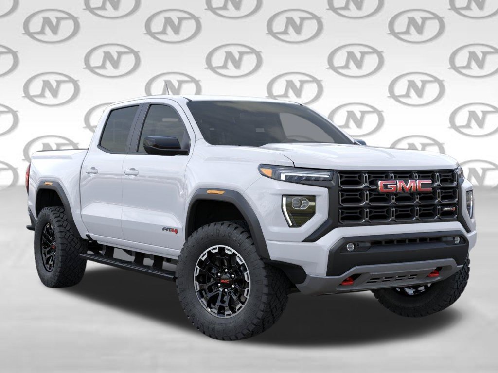2026 GMC Canyon AT4 - Photo 7