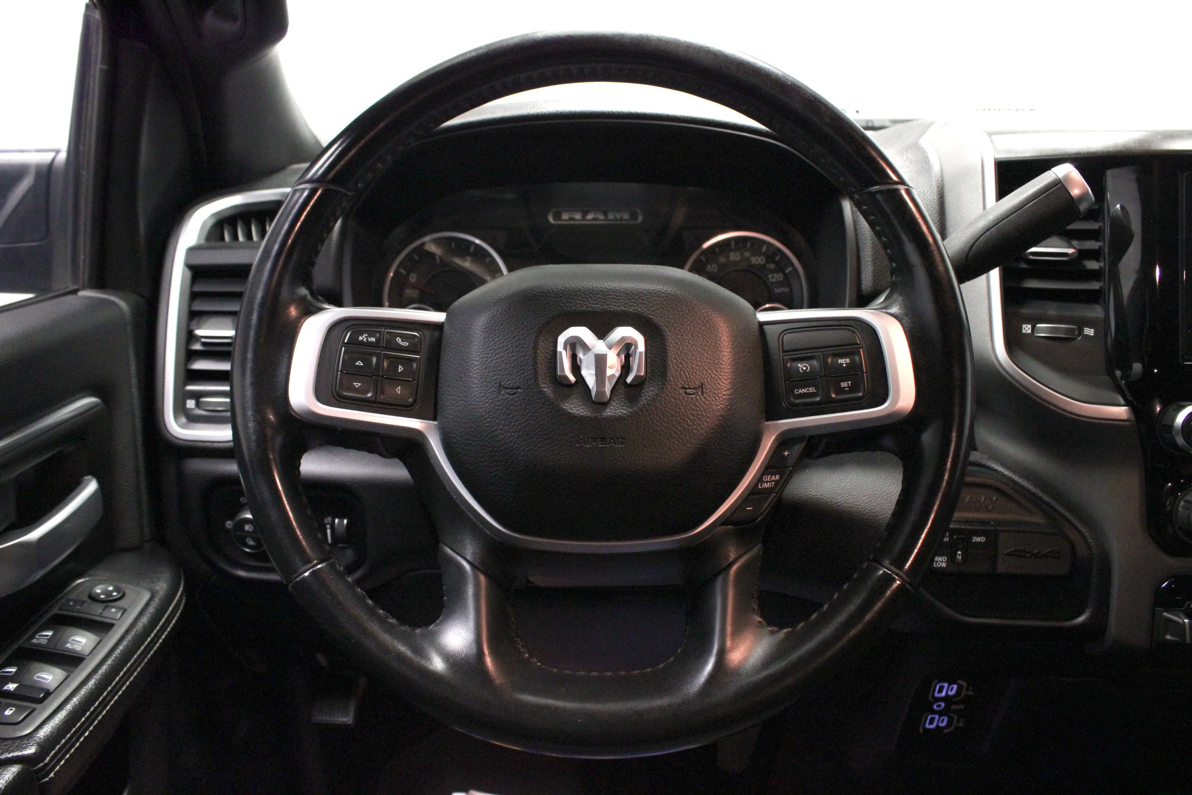Used 2022 Granite Crystal Metallic Clearcoat Ram Big Horn image 22