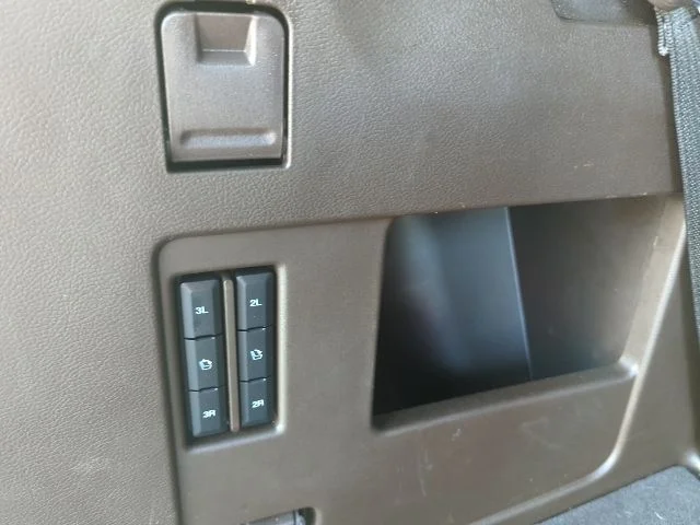 Used 2024 White Ford King Ranch image 27