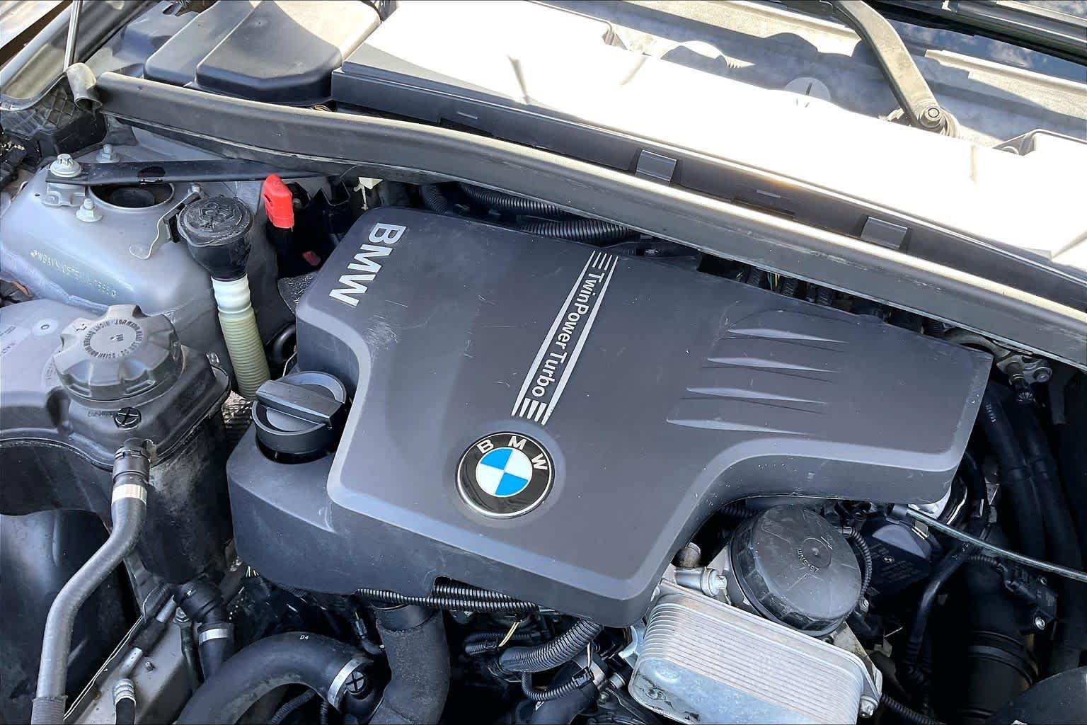 Used 2014 Sparkling Bronze Metallic BMW sDrive28i image 29