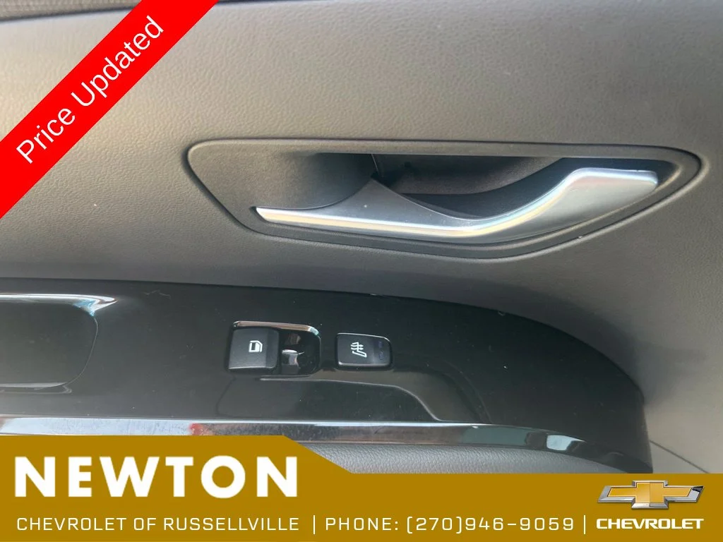 Used 2024 Shimmering Silver Hyundai Limited image 37