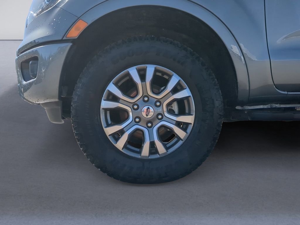 Used 2023 Carbonized Gray Metallic Ford Lariat image 11