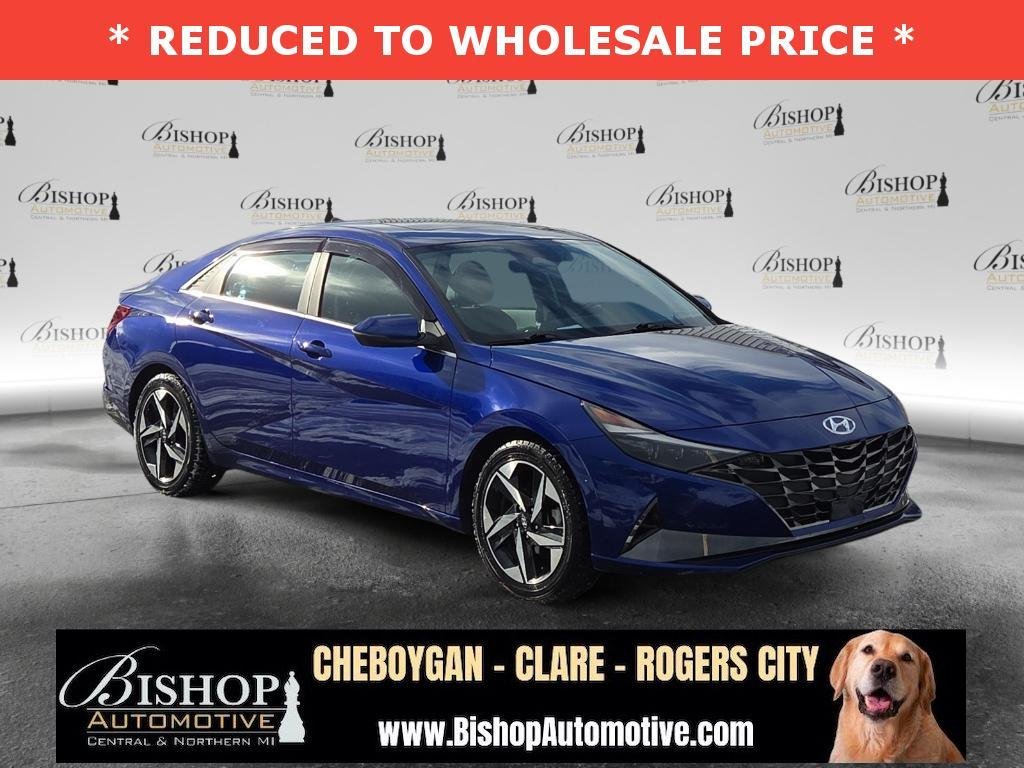 Pre-Owned 2023 Hyundai Elantra Limited