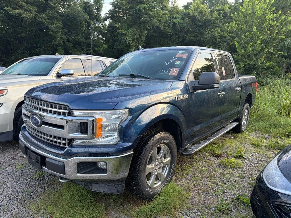 Used 2018 Blue Jeans Metallic Ford XLT image 1