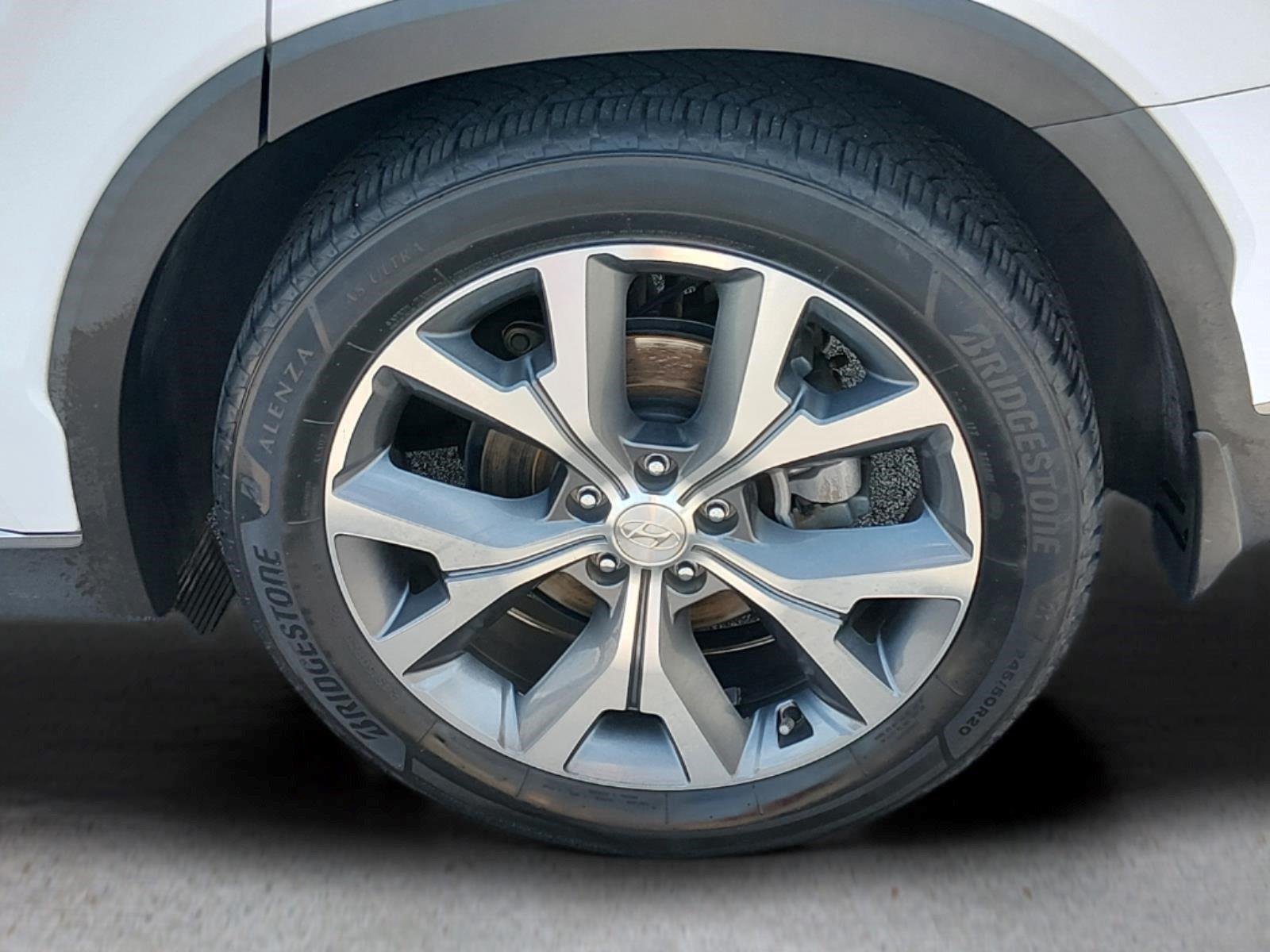 Used 2020 Hyper White Hyundai SEL image 12