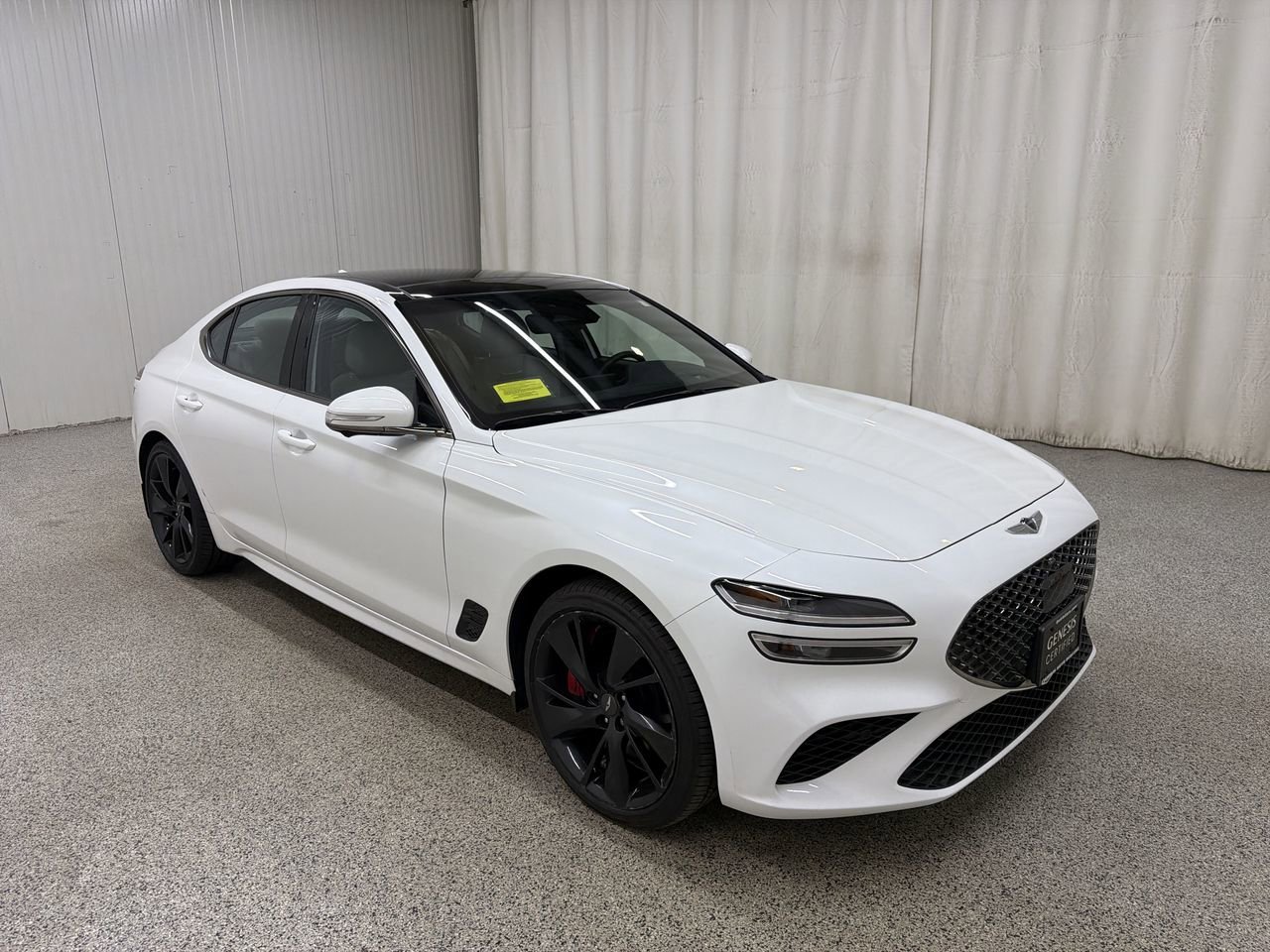 2023 Genesis G70 3.3T Standard's photo