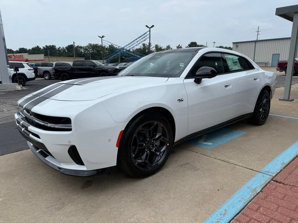 New 2027 White Knuckle Exterior Paint Dodge R/T Plus image 5