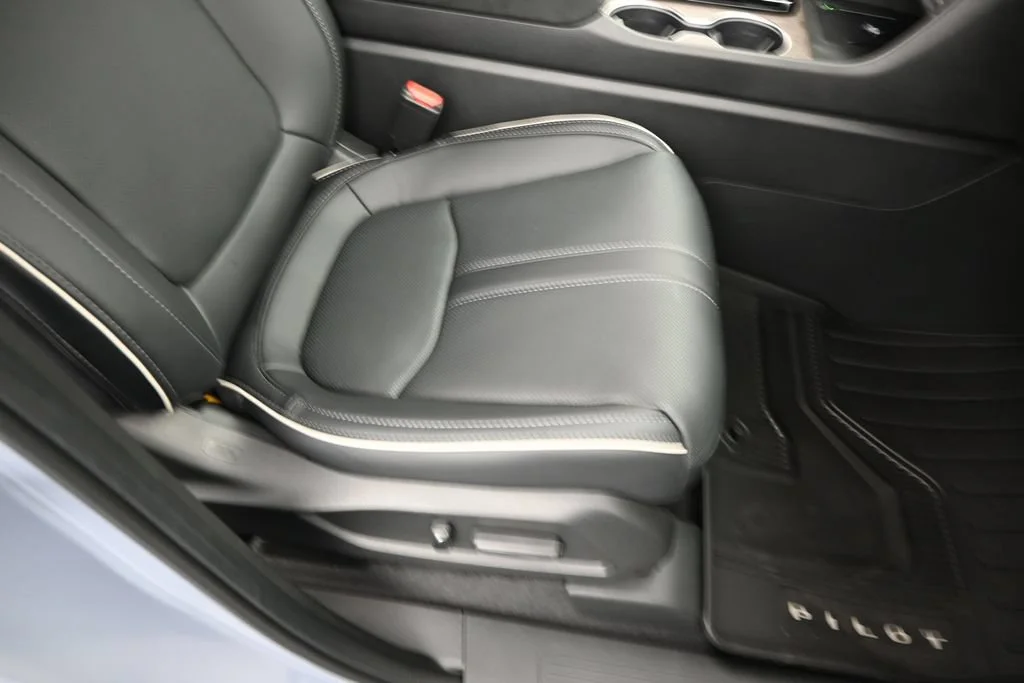 New 2026 Sonic Gray Pearl Honda Elite image 10