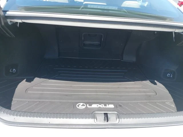 Used 2020 White Lexus 350 image 12