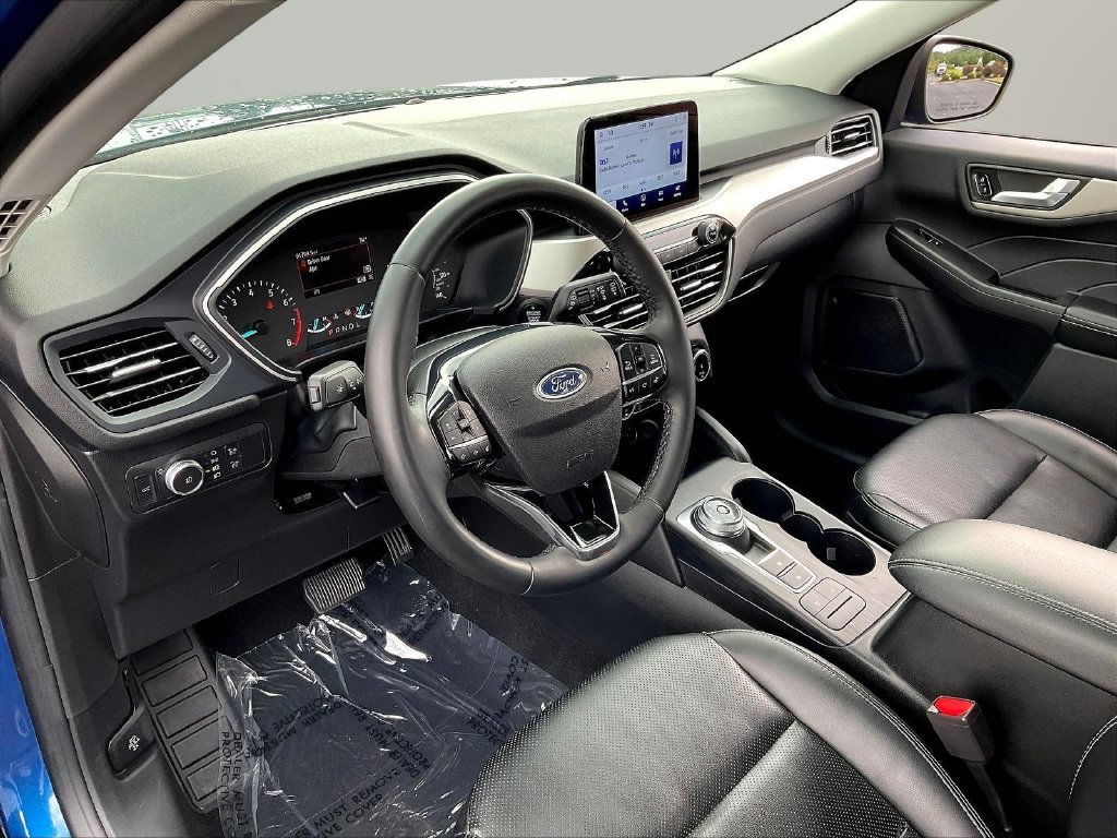 Used 2022 Blue Ford SEL image 18