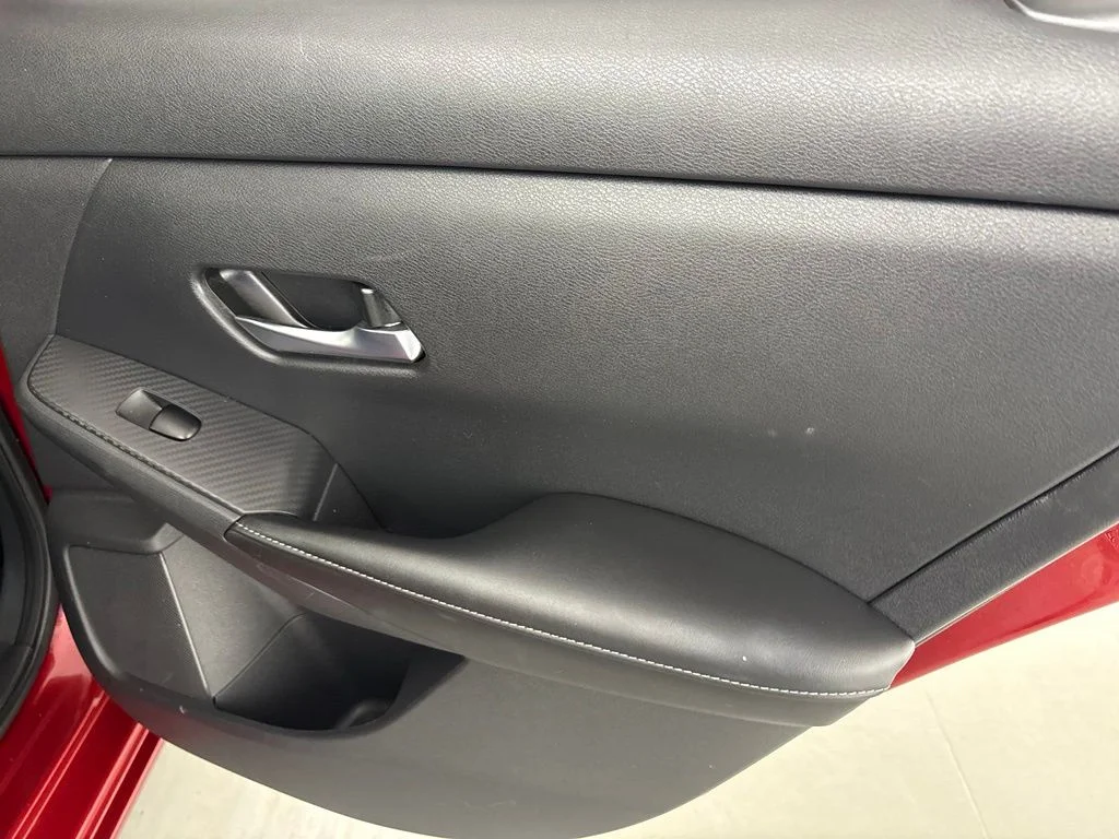 Used 2021 Red Nissan SV image 36