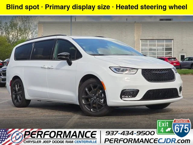 2026 Chrysler Pacifica Select